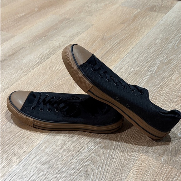 Chuck Taylor All Star Low 'Black Gum - Picture 5 of 7